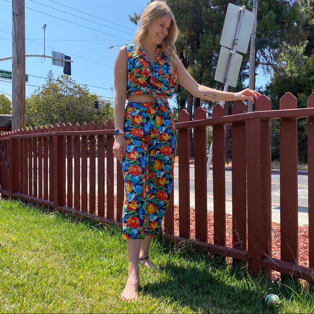 Vintage Tulip Suit from GAP - Picture 1 of 6
